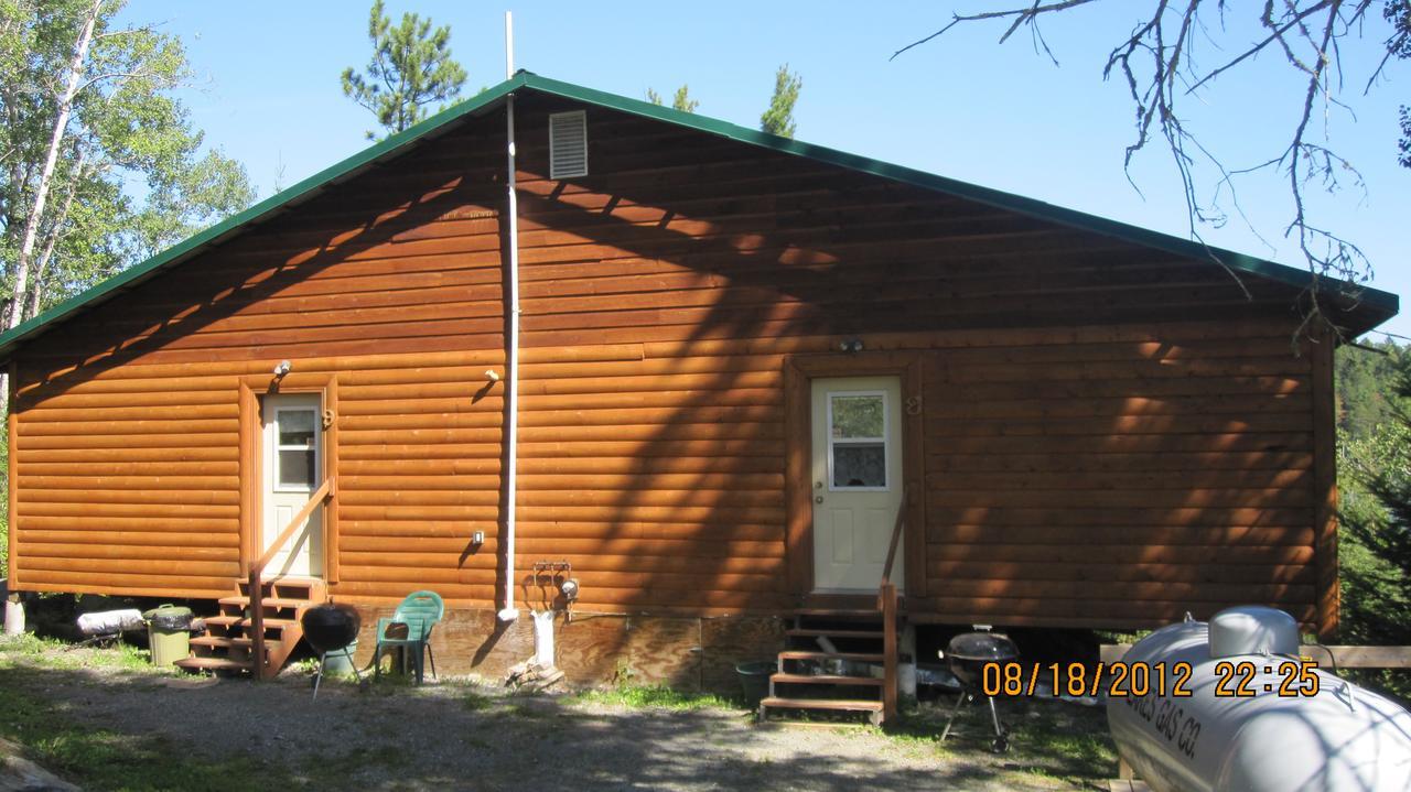 Muskie Bay Resort Nestor Falls Exterior photo